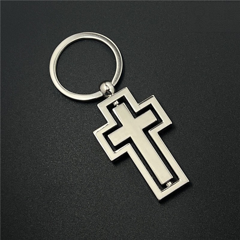 double-layer-cross-keychain-03.jpg 双层镂空十字架钥匙扣 金属镂空十字架钥匙扣 可激光雕刻LOGO定制 附图