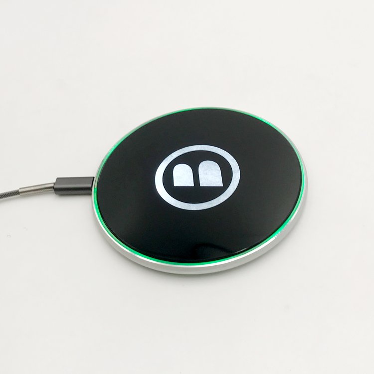 YX-02 发光logo面盖效果